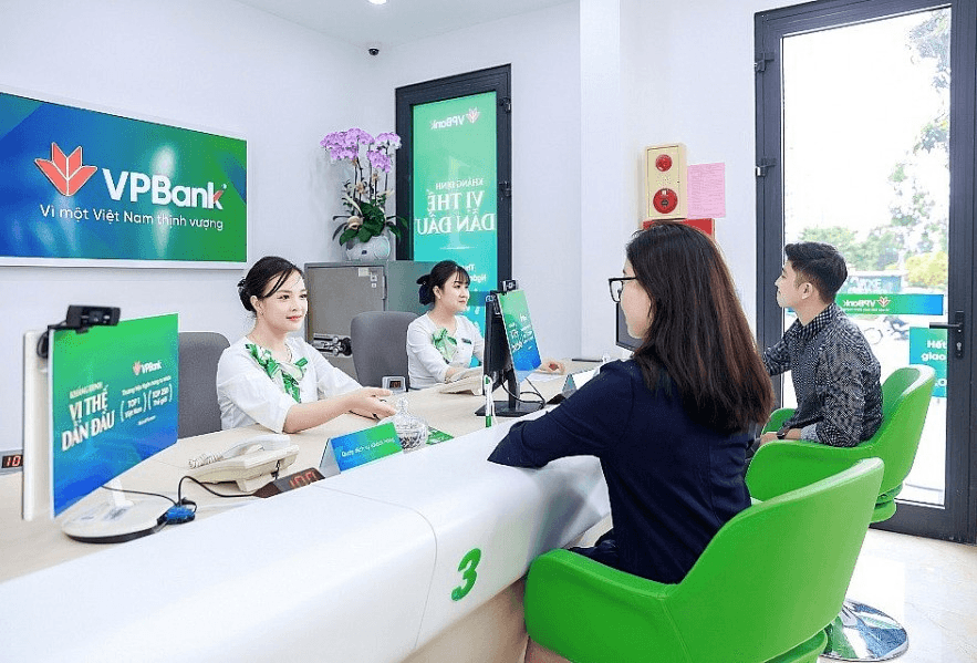 Gửi tiết kiệm VPBank: Cập nhật bảng lãi suất 2026 & Đánh giá các gói gửi tiết kiệm
